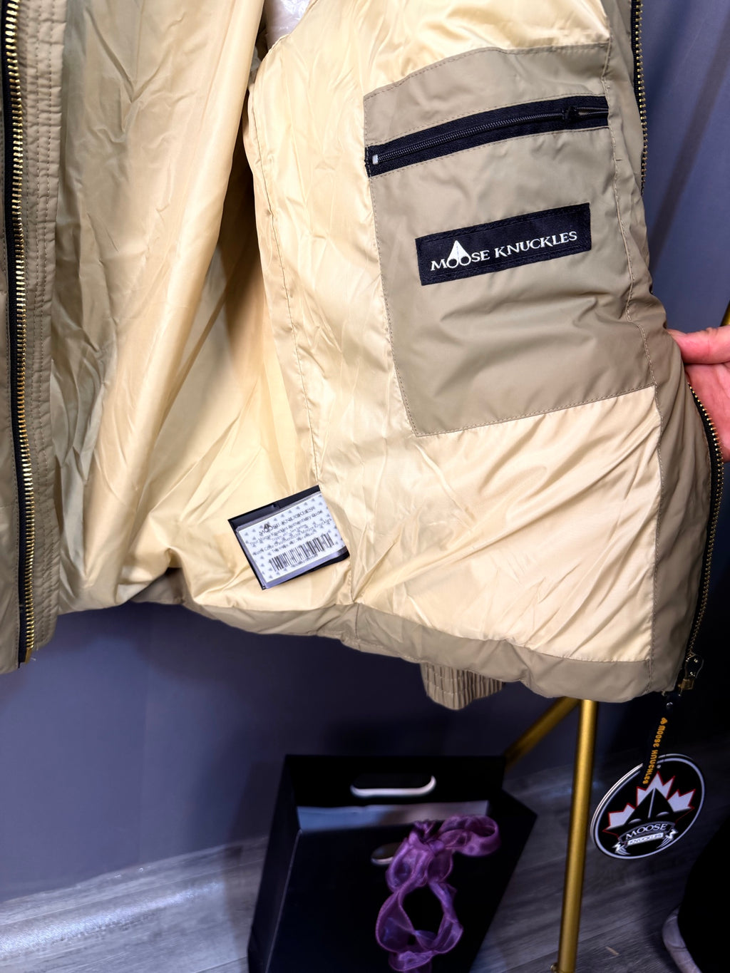 Veste matelassée kaki à col montant Moose Knuckles
