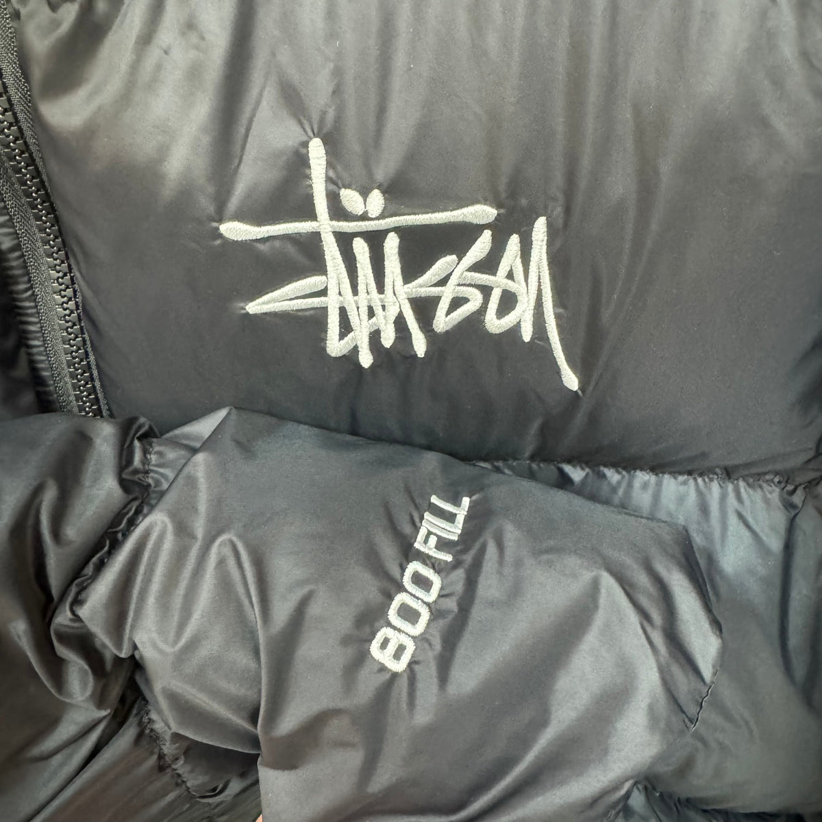 Doudoune à capuche Stüssy Micro Ripstop, doublure contrastante