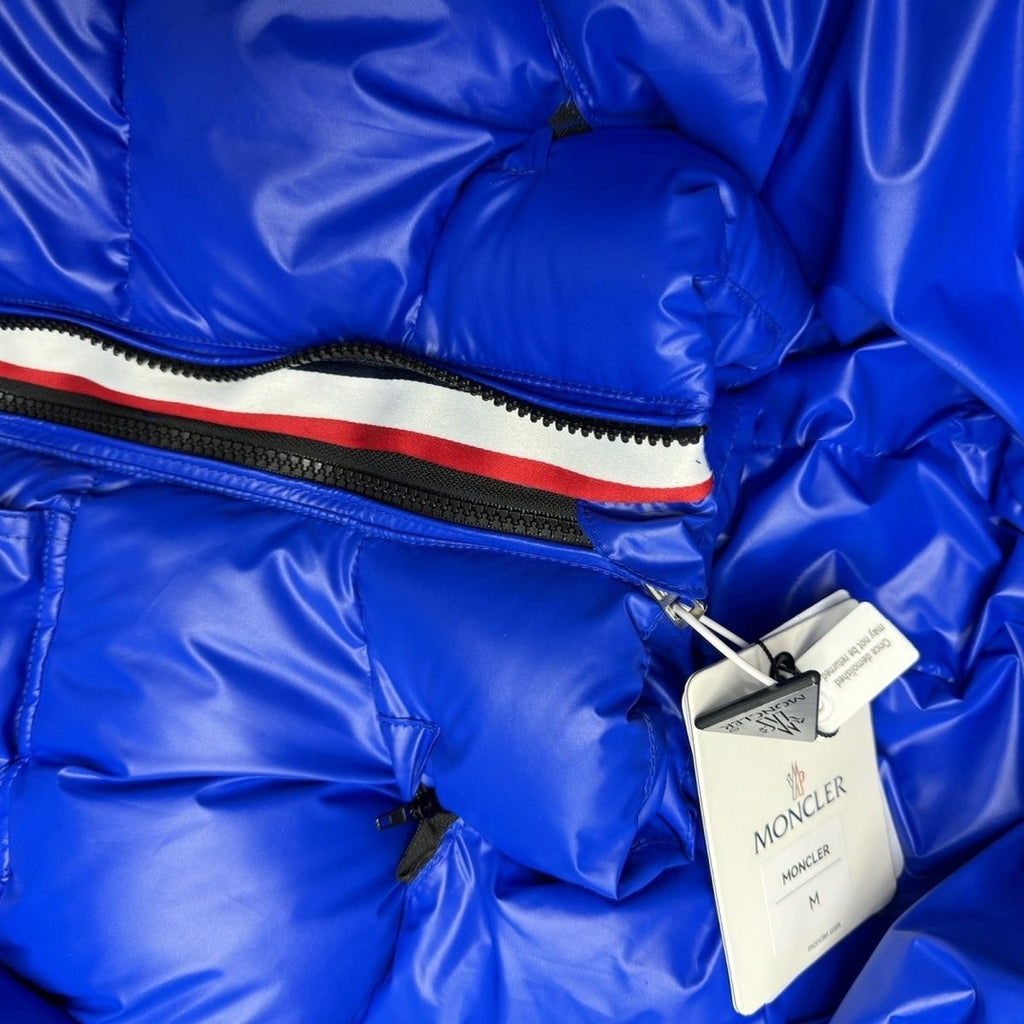 Doudoune courte brillante à capuche homme Moncler Montbeliard