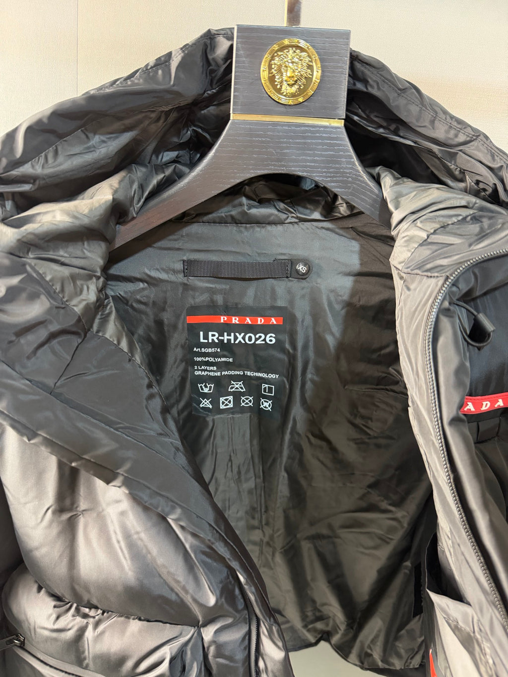 Doudoune courte à capuche en Re-Nylon Linea Rossa