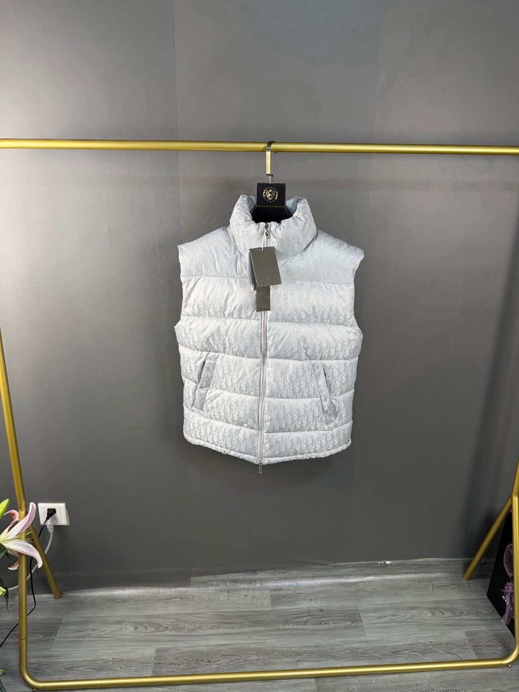 Gilet en duvet à col montant à motif Oblique monogram DIOR