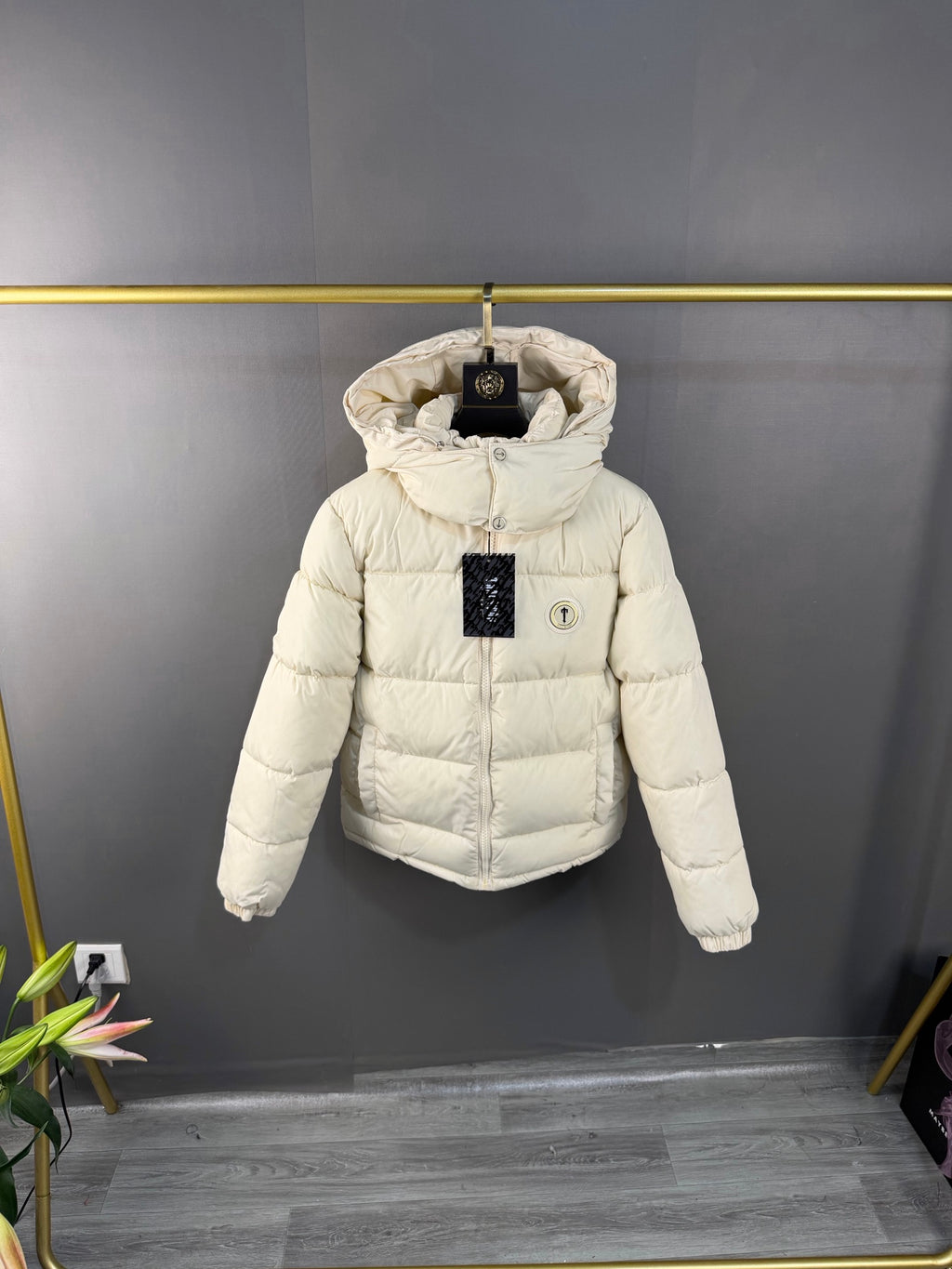 Blouson matelassé court à capuche écru TSL**