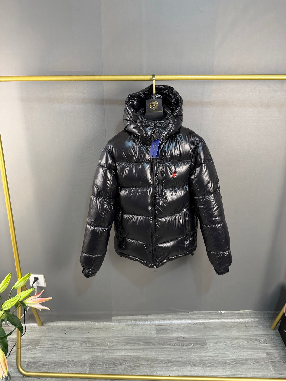 Blouson matelassé court brillant à capuche POLO**