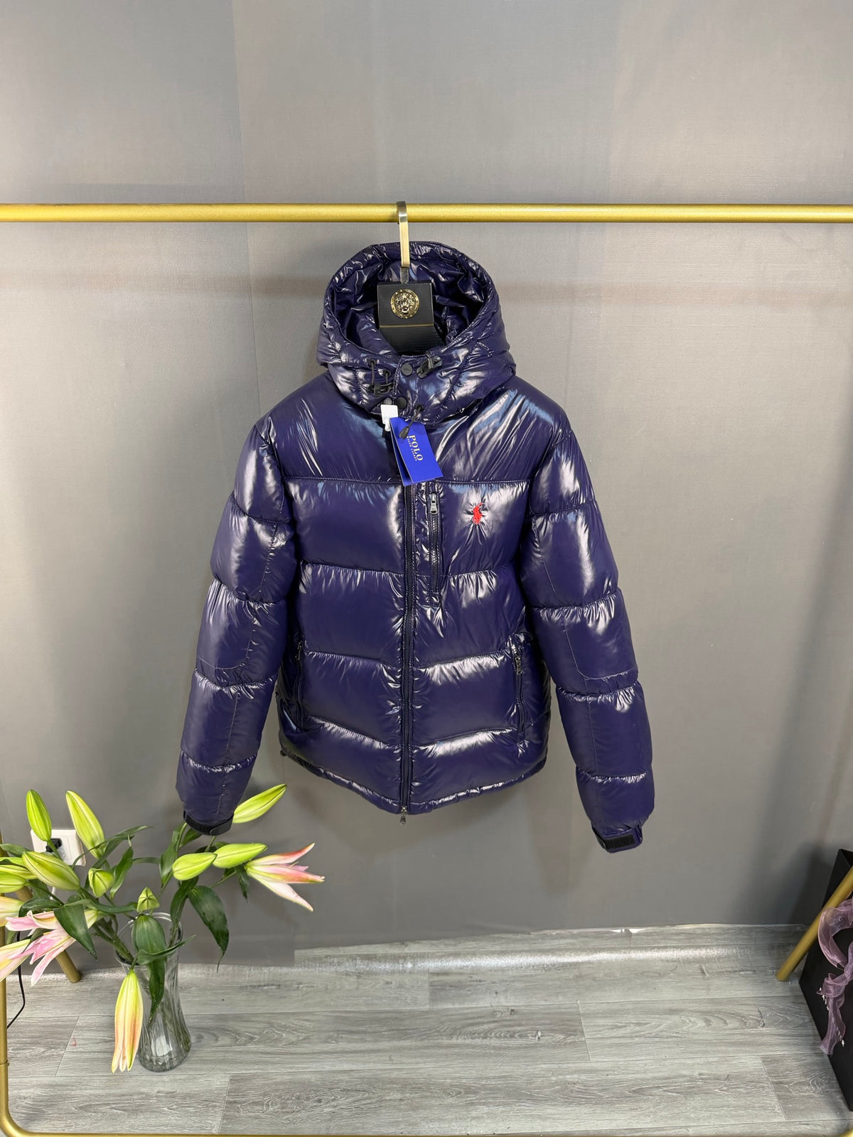 Blouson matelassé court brillant à capuche POLO**