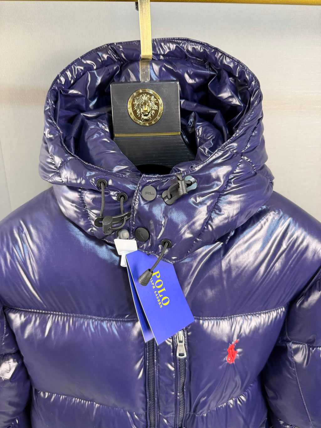 Blouson matelassé court brillant à capuche POLO**