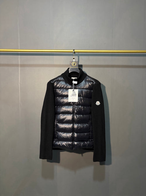 Blouson matelassé à col droit et manches en tricot Moncler**