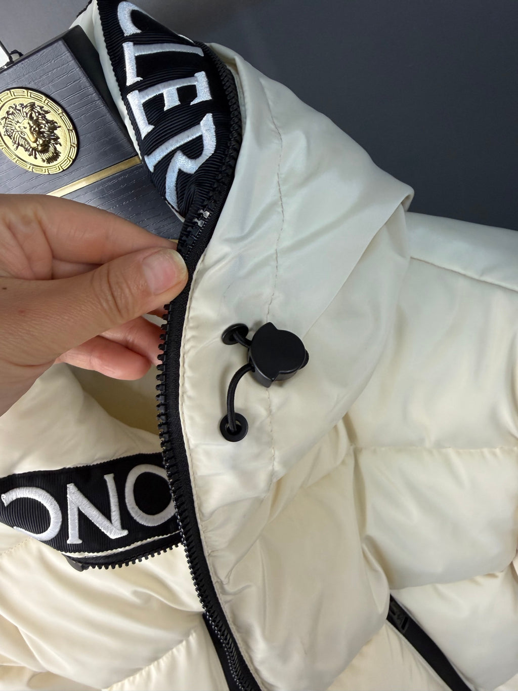Moncler Doudoune (Blanc / Noir / Dark blue)
