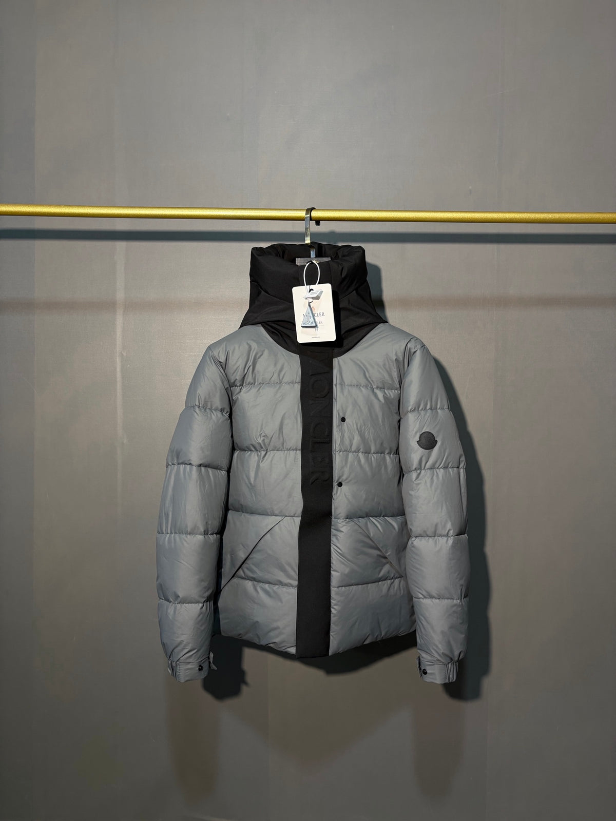 Moncler Doudoune (Noir / Blanc / Gris)