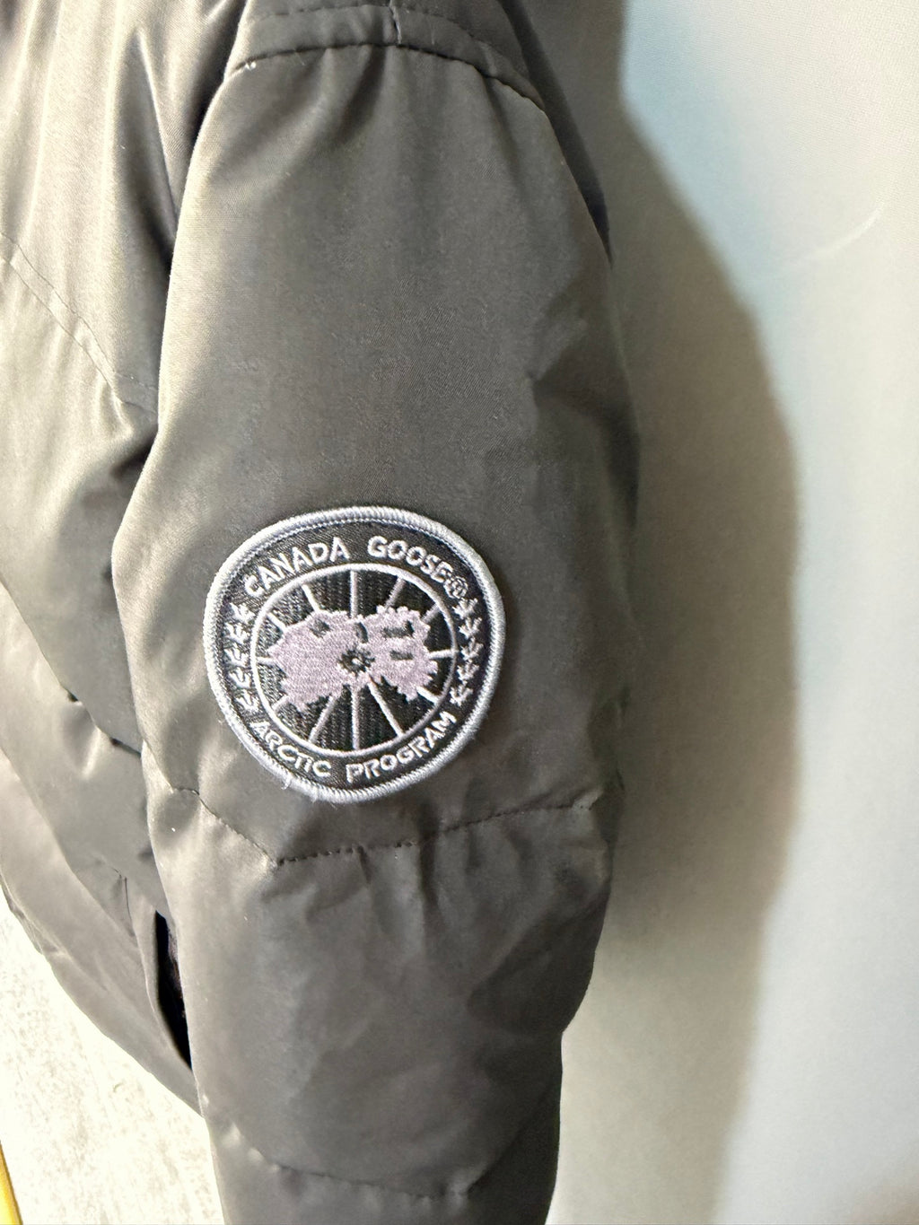 Canada Goose Doudoune Courte – Noir & Gris