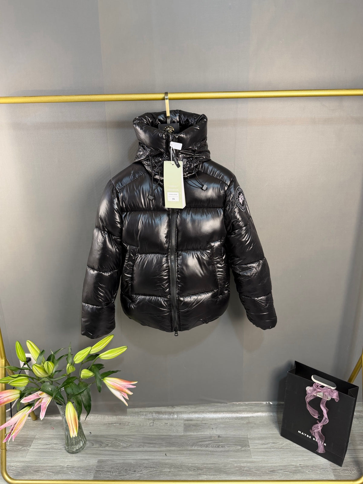 Canada Goose Doudoune courte brillante à capuche (Noir / Gris Argenté)