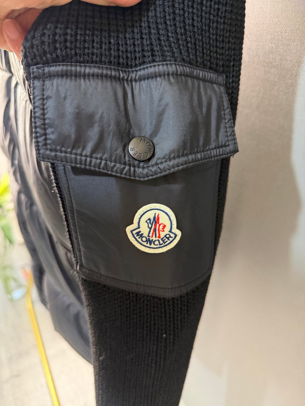 Moncler Veste hybride en duvet (Noir / Bleu)