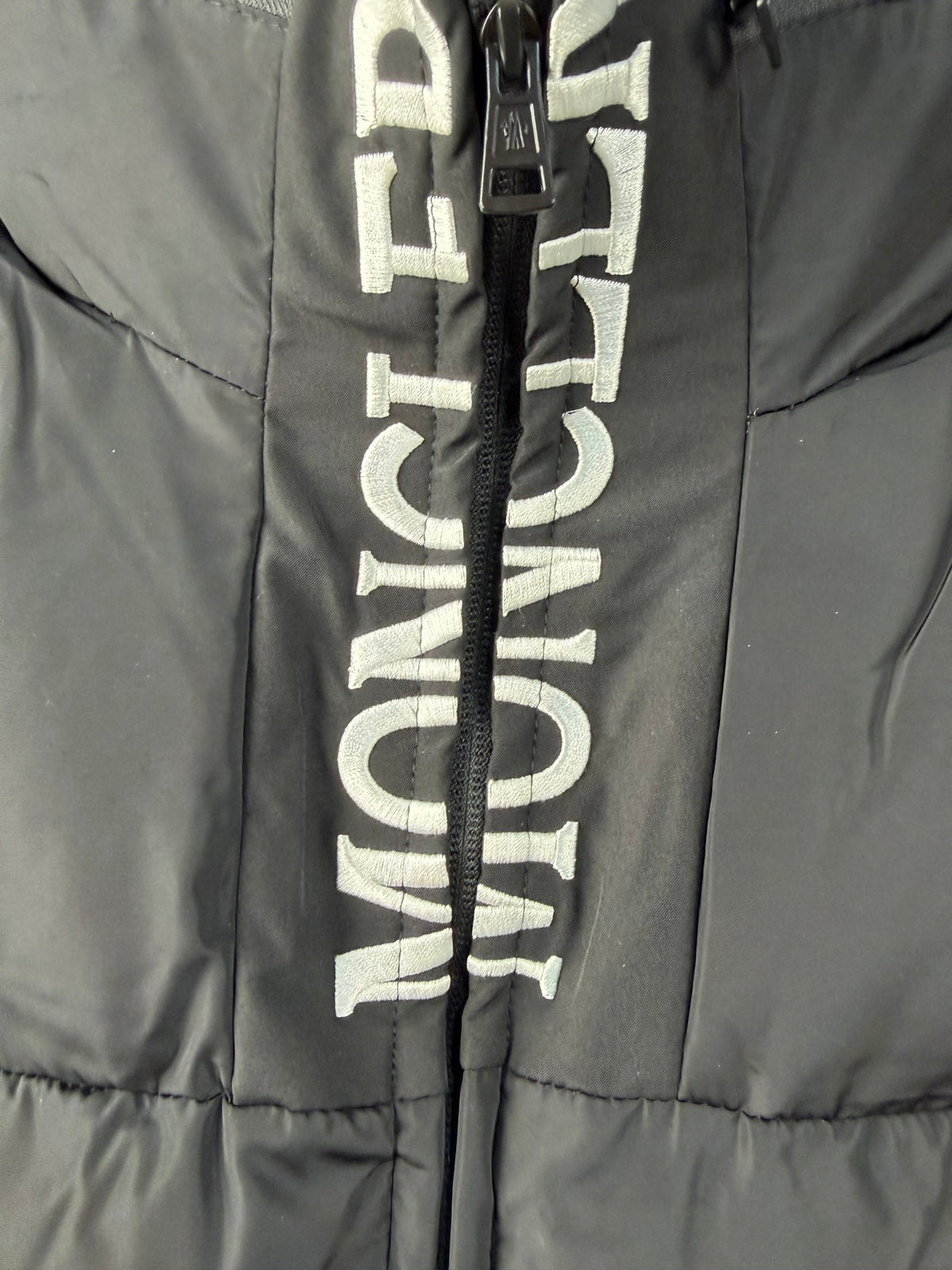 Moncler Doudoune sans manches (Noir / Blanc)