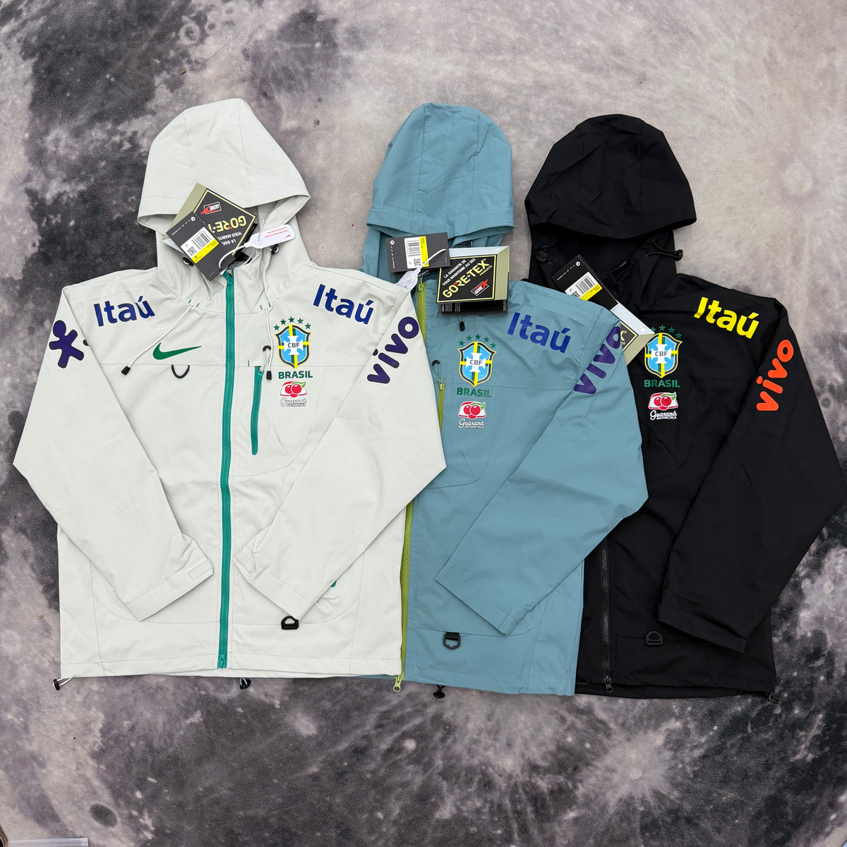 Veste coupe-vent Brésil Nike Tech Fleece Edition Limitée