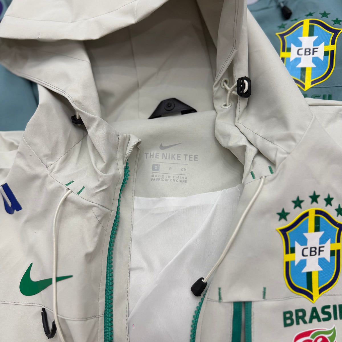 Veste coupe-vent Brésil Nike Tech Fleece Edition Limitée